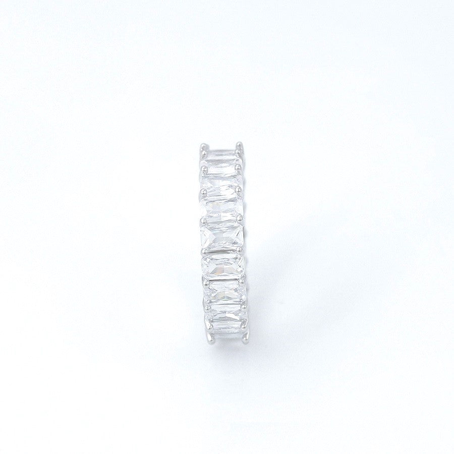 Harma Jewelry vogue collection Dazzling Baguette Eternity Band