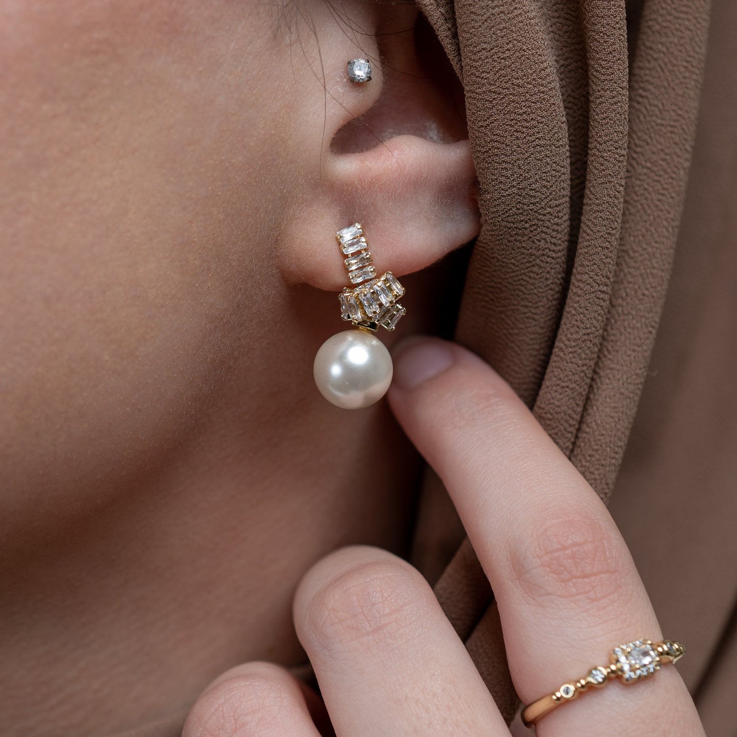 Serene Pearl Baguette Zirconia Stud Earrings