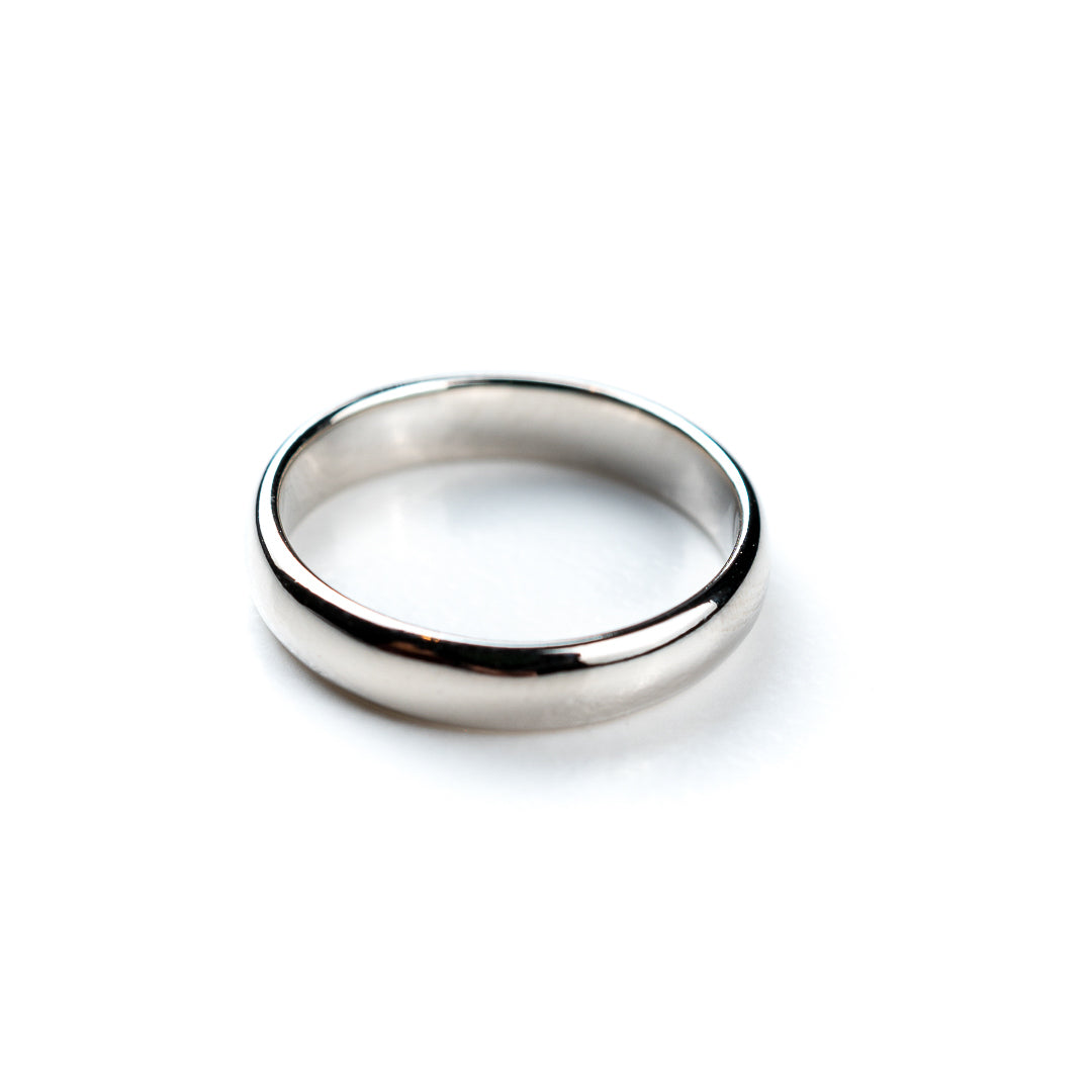 Plain silver hot sale band ring